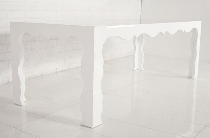 Baroque Dining table - white lacquer